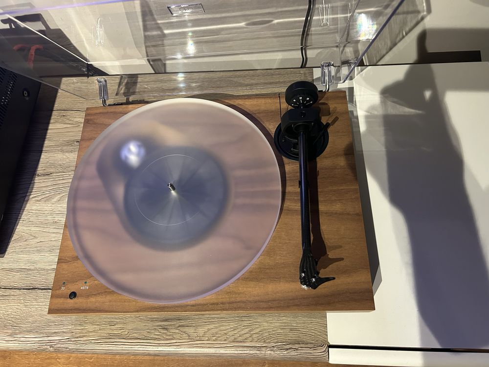 Gramofon Pro-Ject X1