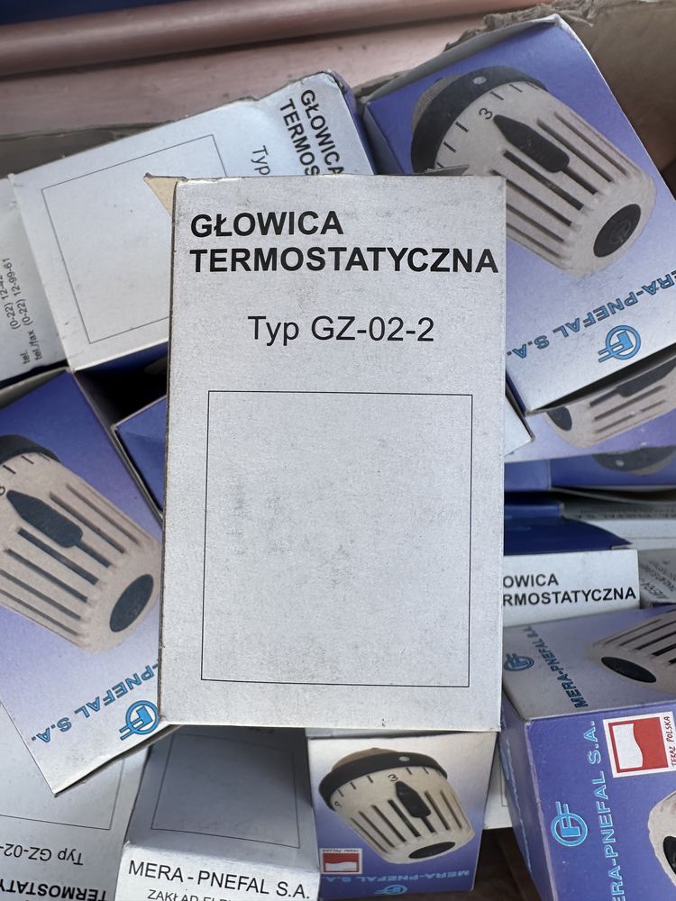 Głowica termostatyczna termosta grzejnikowy Mera Pnefal typ GZ-02-2