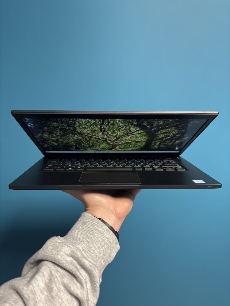 Dell Latitude 7490 | i5-8350U / 16GB / 256GB SSD