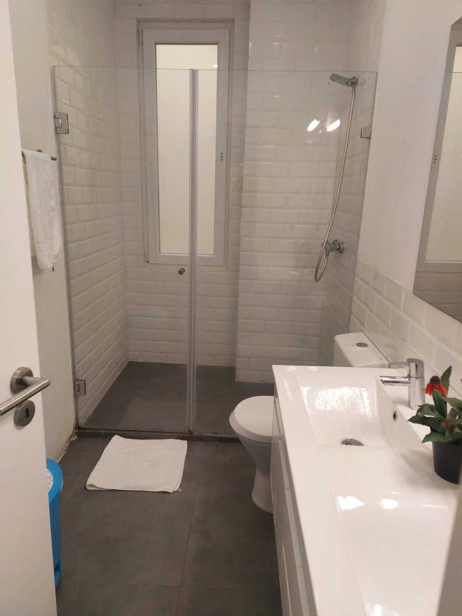 Quartos compartilhado em Rua Pascoal de Melo, Arroios