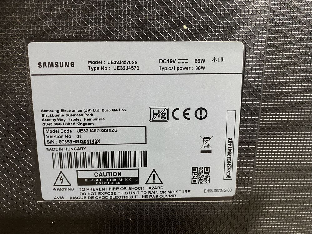 Телевізор Samsung UE32J4570SS з дифектом