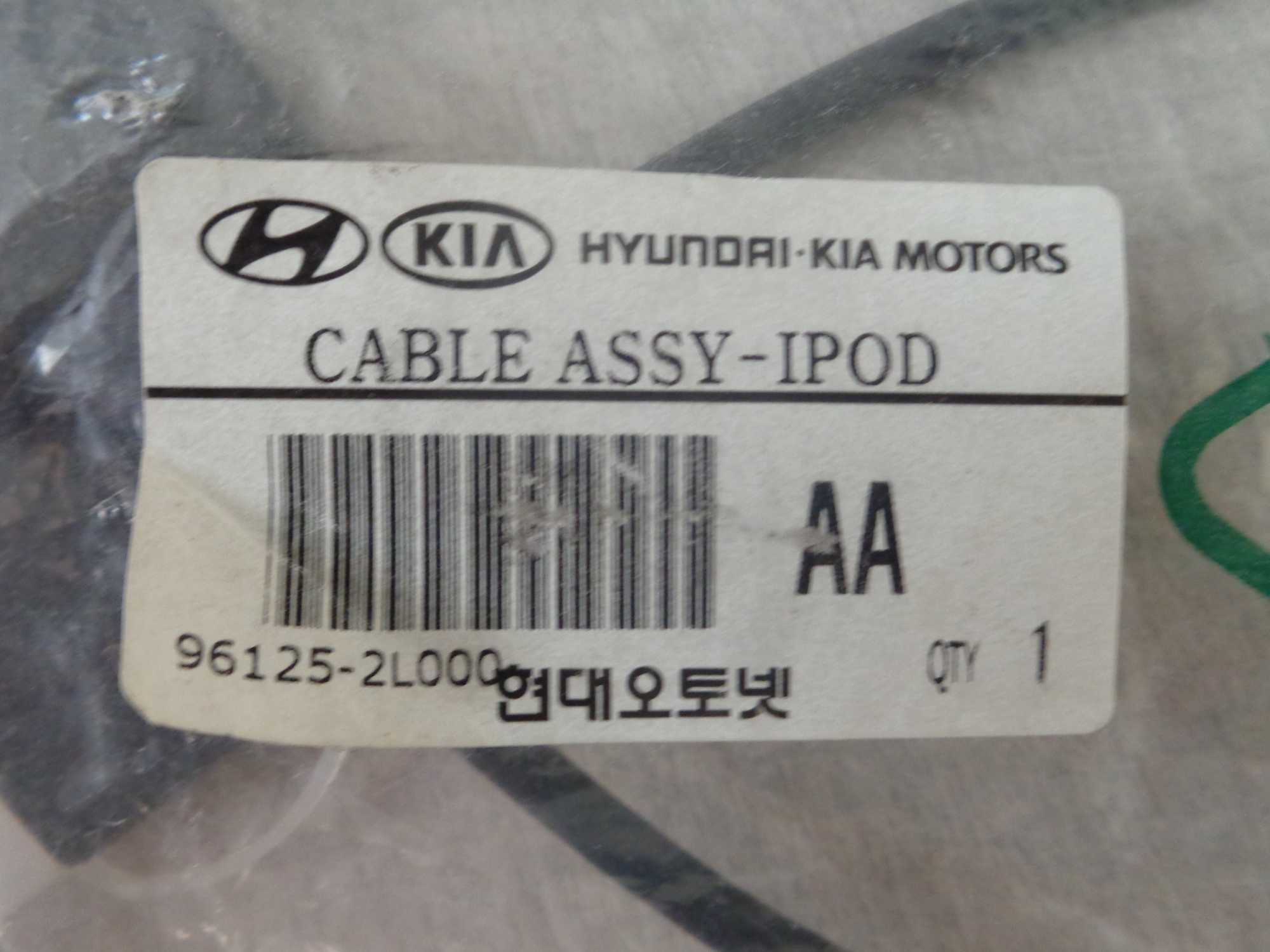 Kabel adaptera Kia i Hyundai do iPod USB AUX nowy