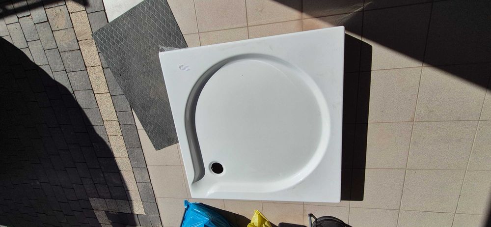 Brodzik prysznicowy Aquaform Delta 100x100 cm – nowy