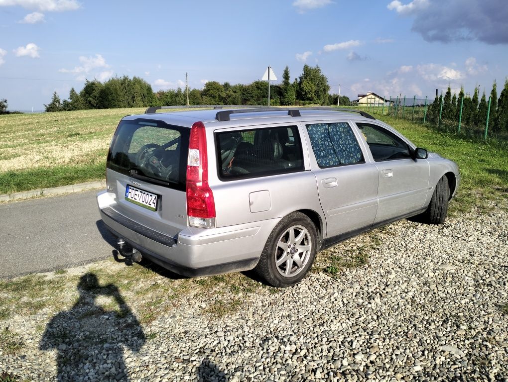 Volvo V70 2.4b+g