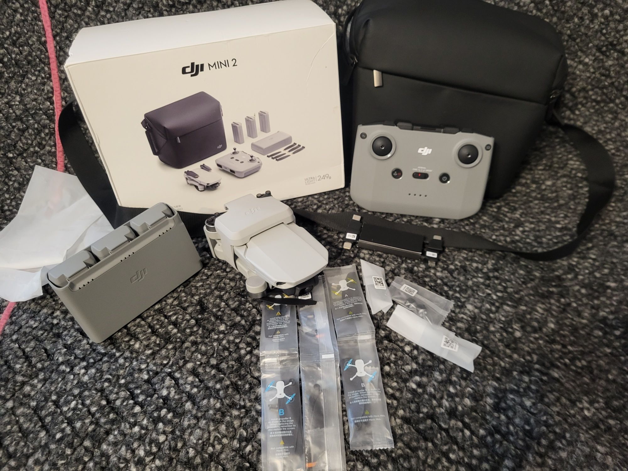 Dji mini 2 fly kit More combo