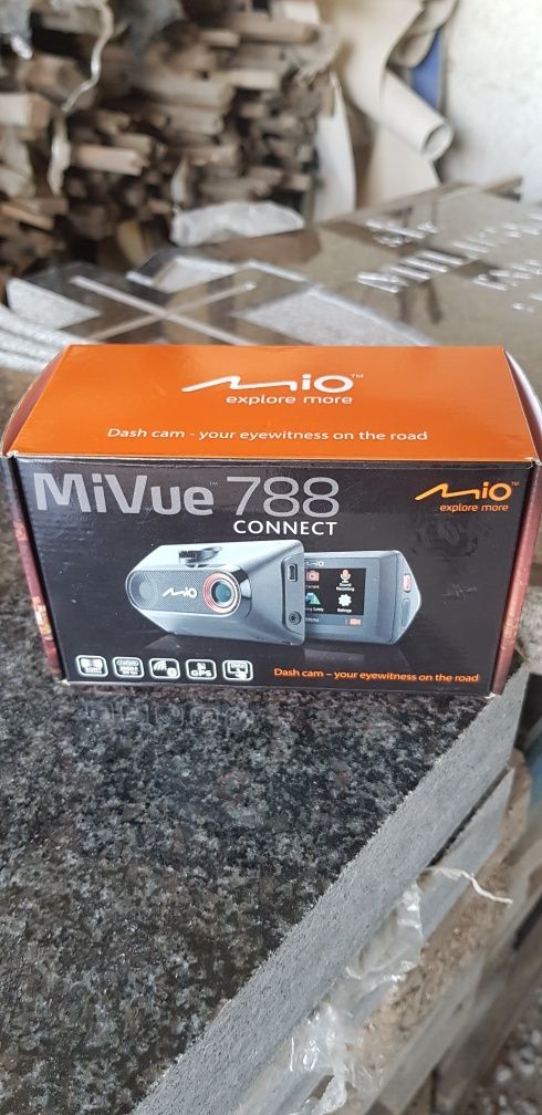 Wideorejestrator Mio MiVue  788 connect