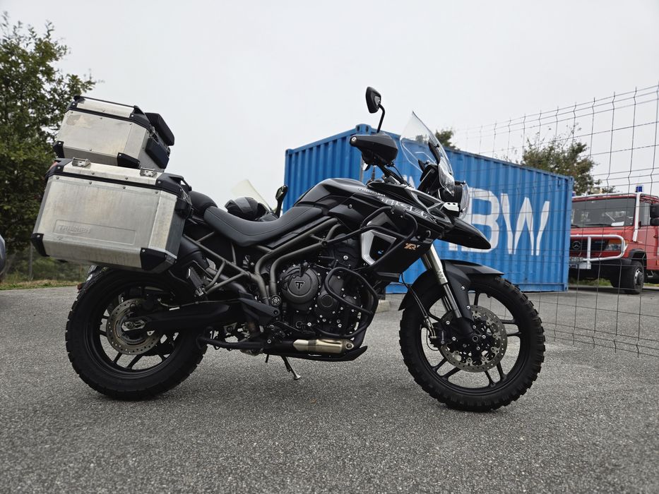 Headsets Bose de fio com noise-cancelling