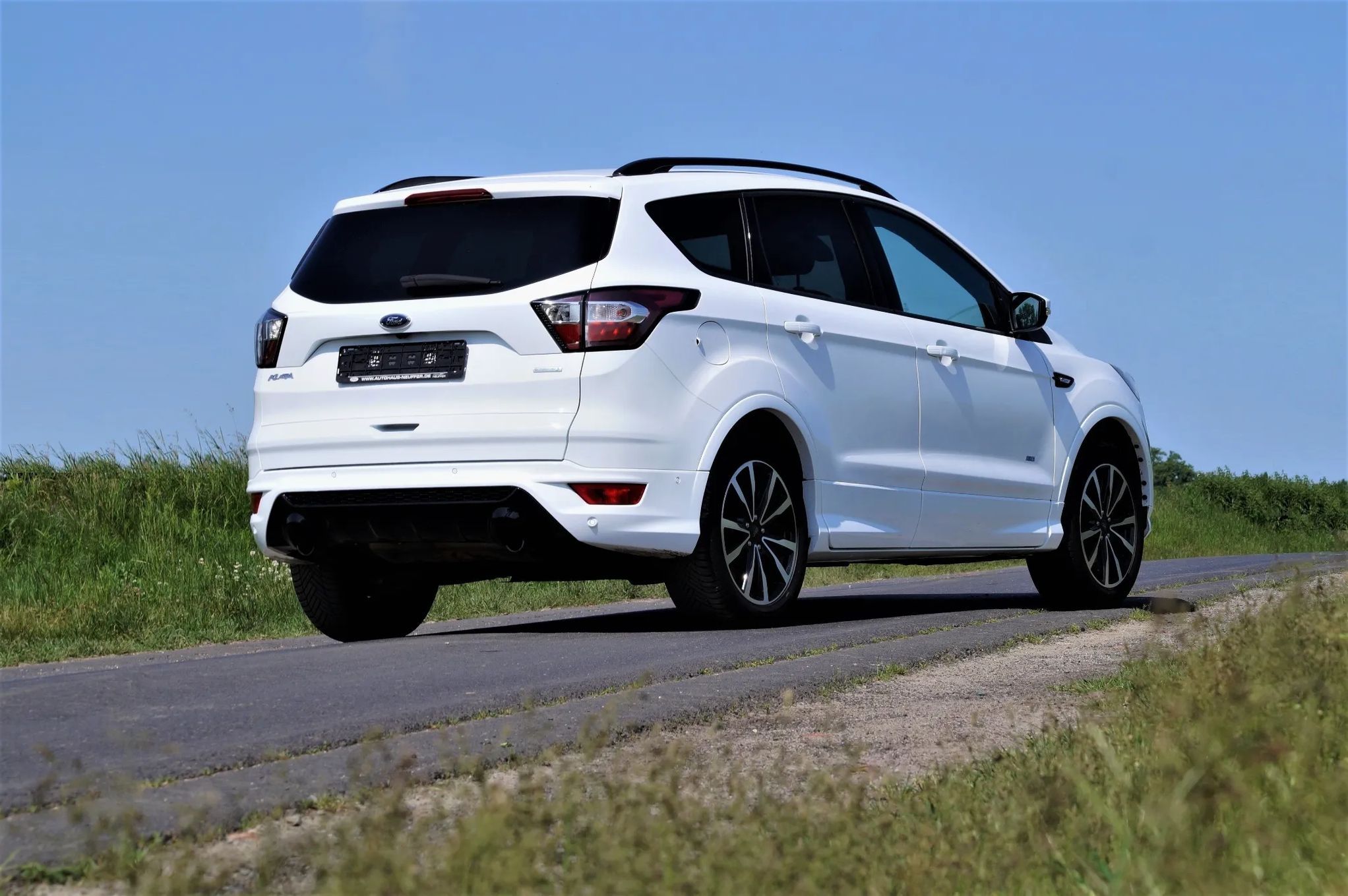 Ford Kuga ST-line piękna bezwypadk. KAMERA 4x4 AUTOMAT panoramadach