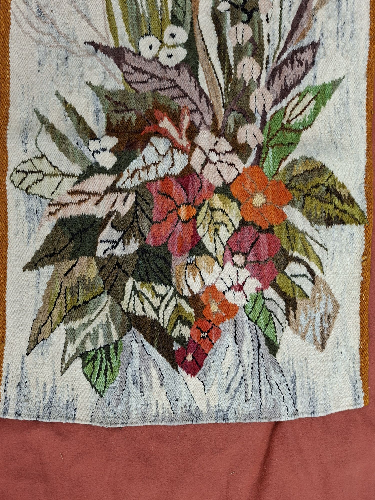 Gobelin/kilim "Kwiaty polne" lata 70-te XX wieku