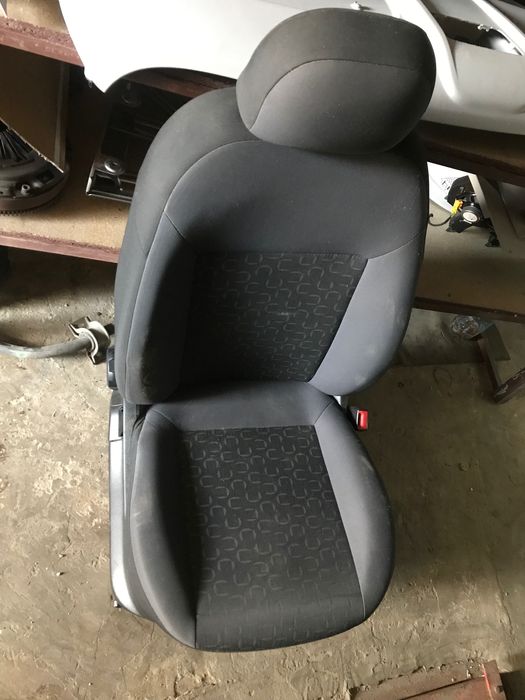 Сидіння Фіат Добло 263й кузов