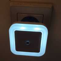 Lampka LED z czujnikiem zmierzchu 230V
