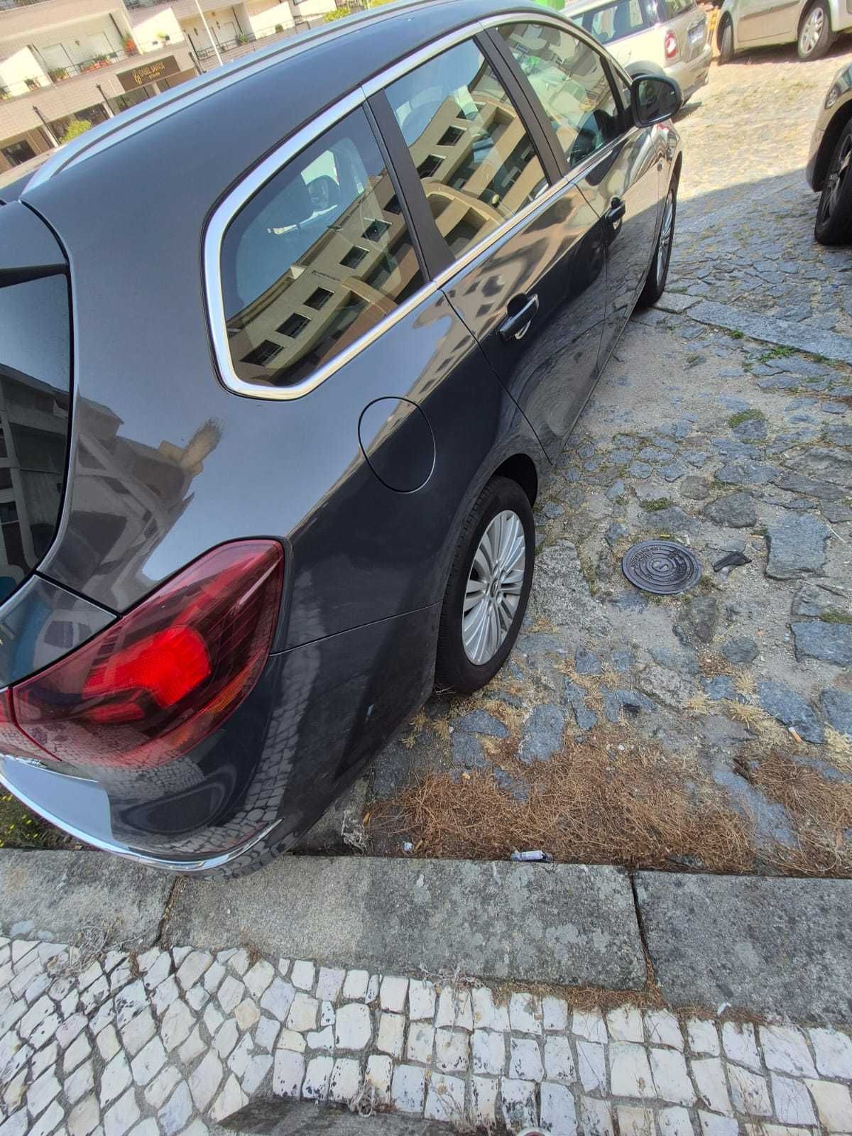 Opel Astra TOURER 2015