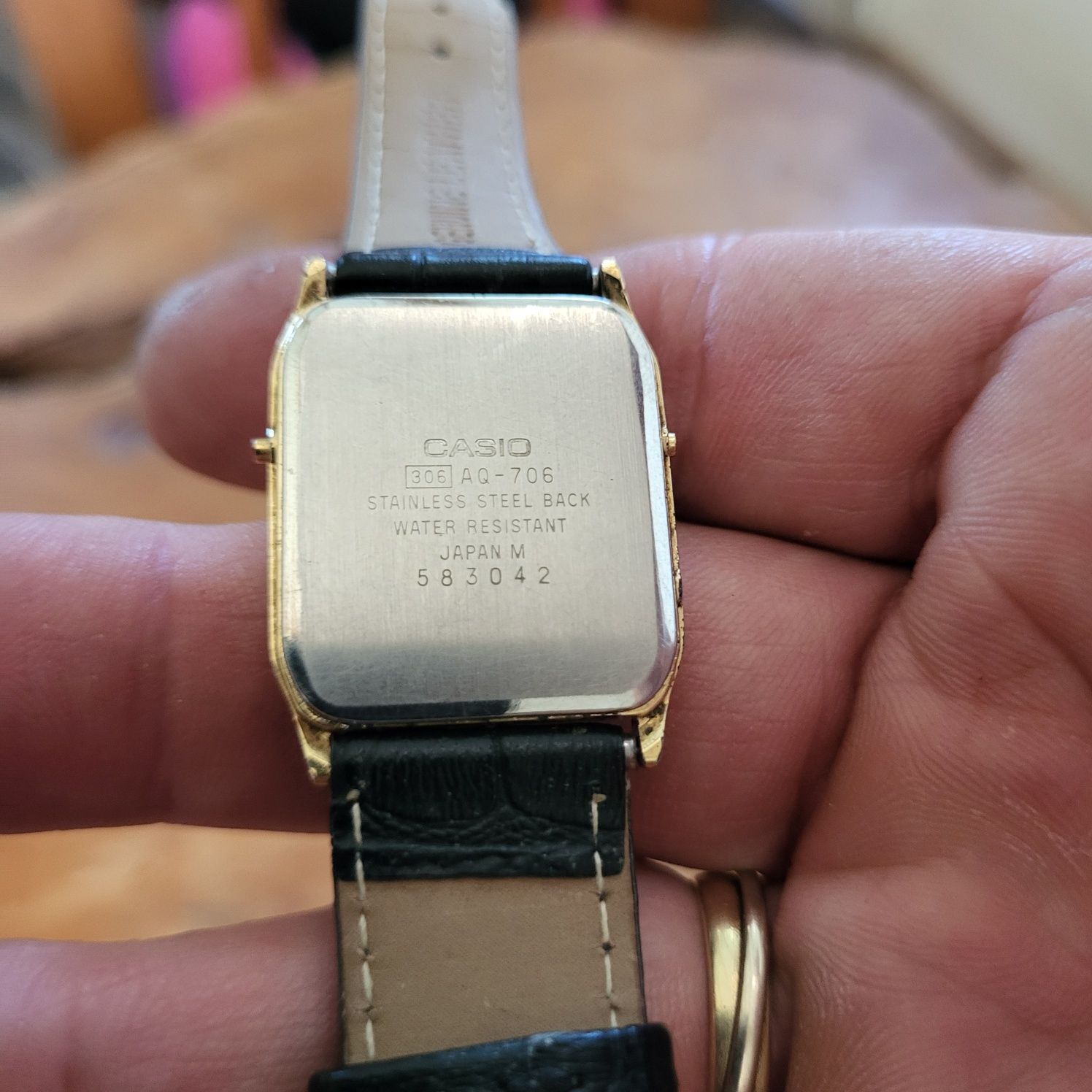 Zegarek CASIO quartz ⁸¹