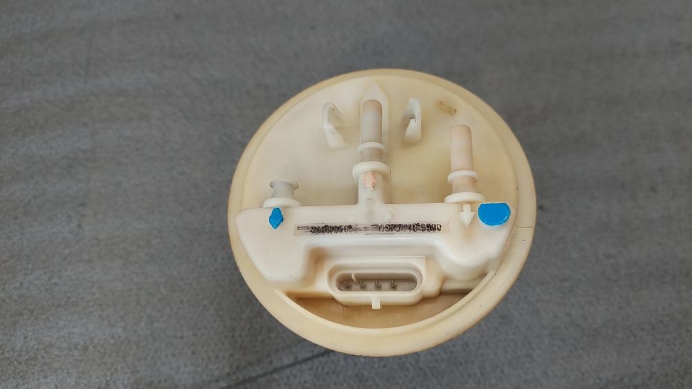 Bomba de combustível VOLVO S40 I (VS)