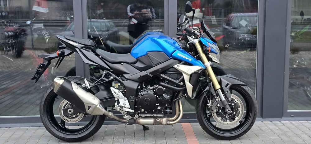 Suzuki GSR Suzuki GSR 750 ABS 2  Właściciel Książka serwisowa Gwarancja RATY