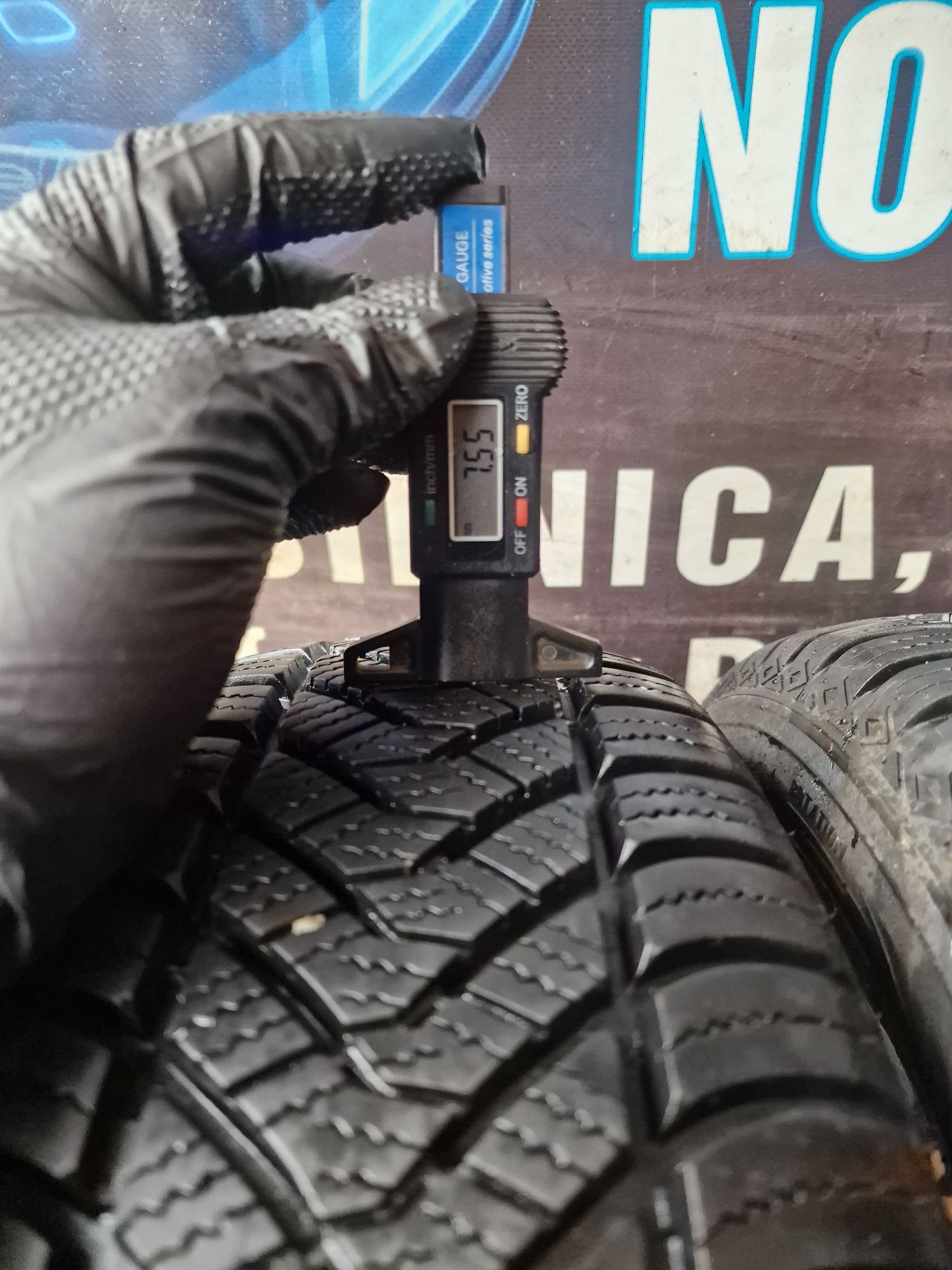 Opony Całoroczne 165/65/13 Maxxis Para 7.5mm