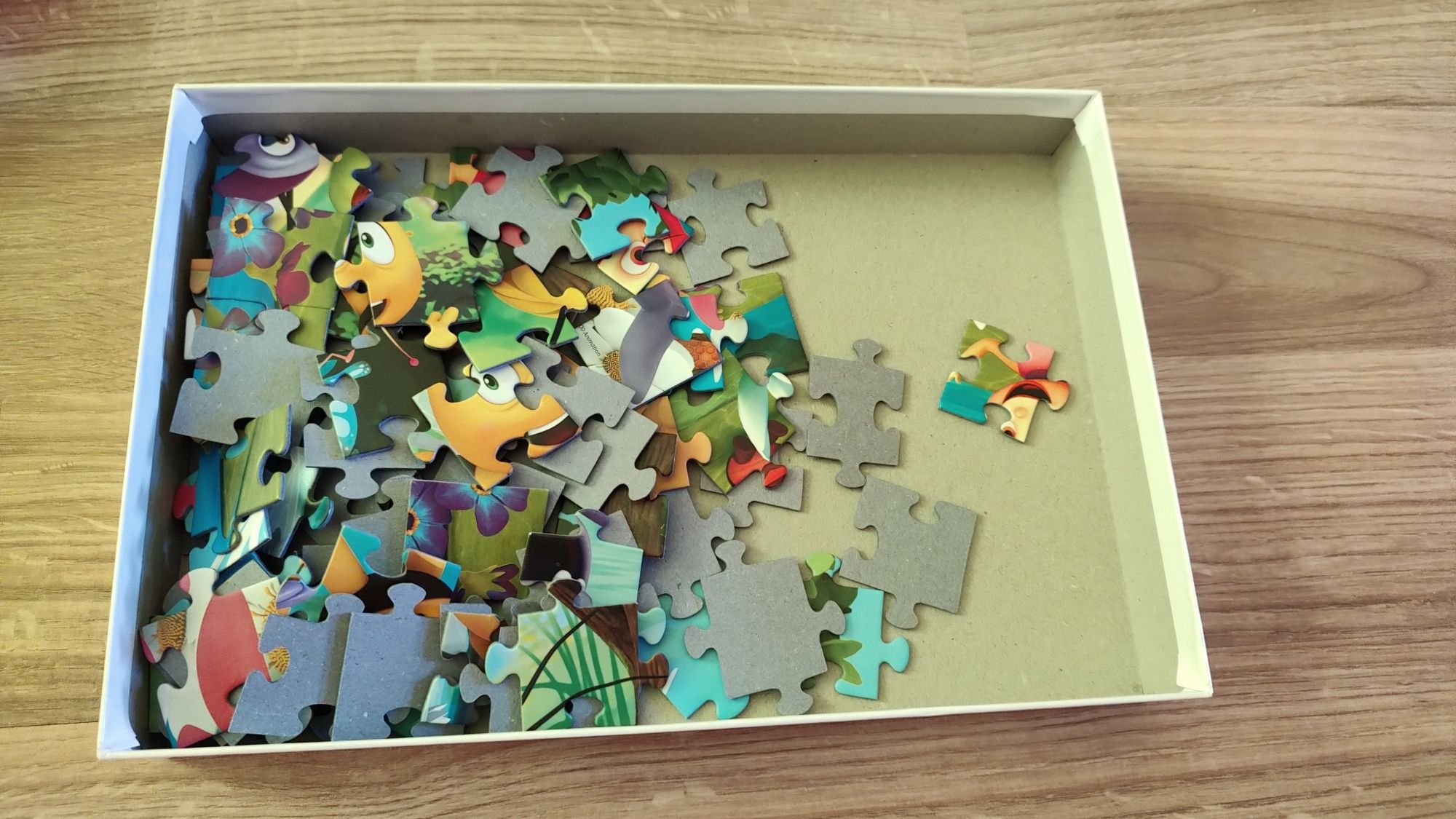 Puzzle pszczółka Maja trefl 100 elementów jak nowe