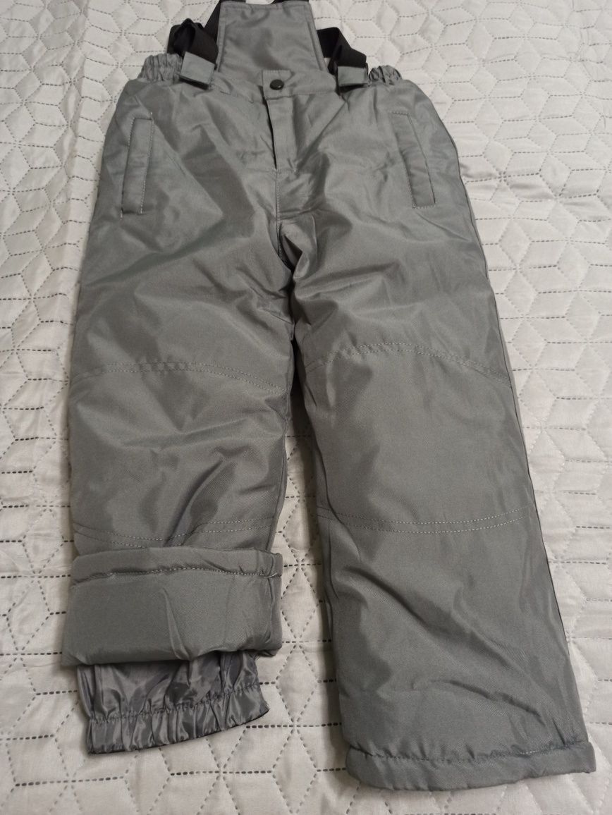 Серые лыжные штаны 92 см (полу комбинезон)