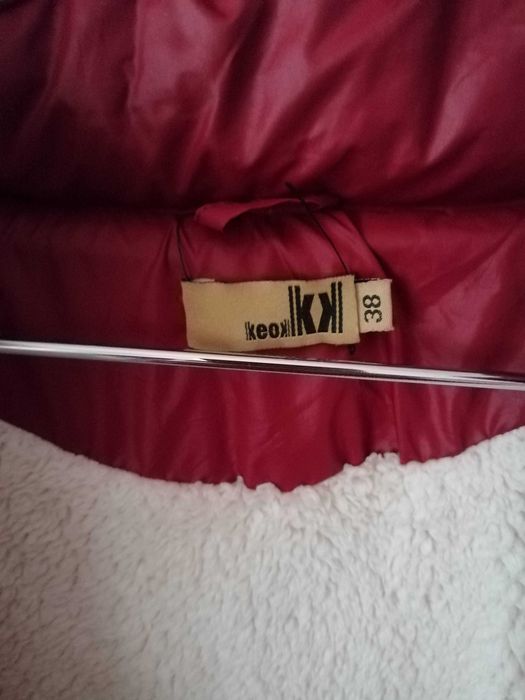 Casaco de inverno, bordeaux, com capuz amovível