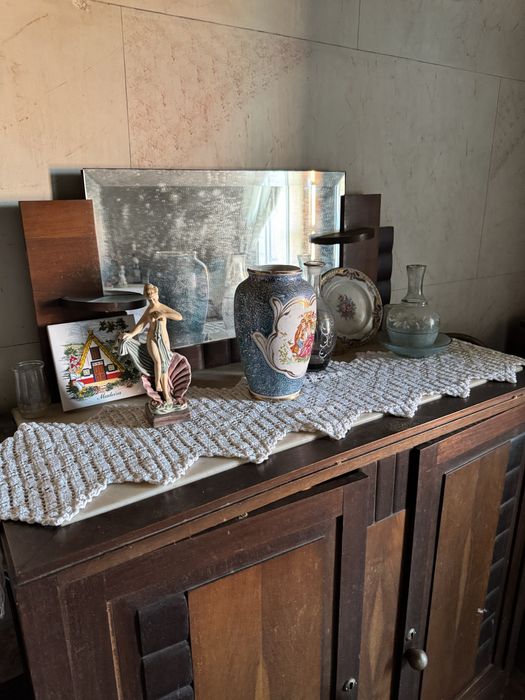 Movel elegante antigo