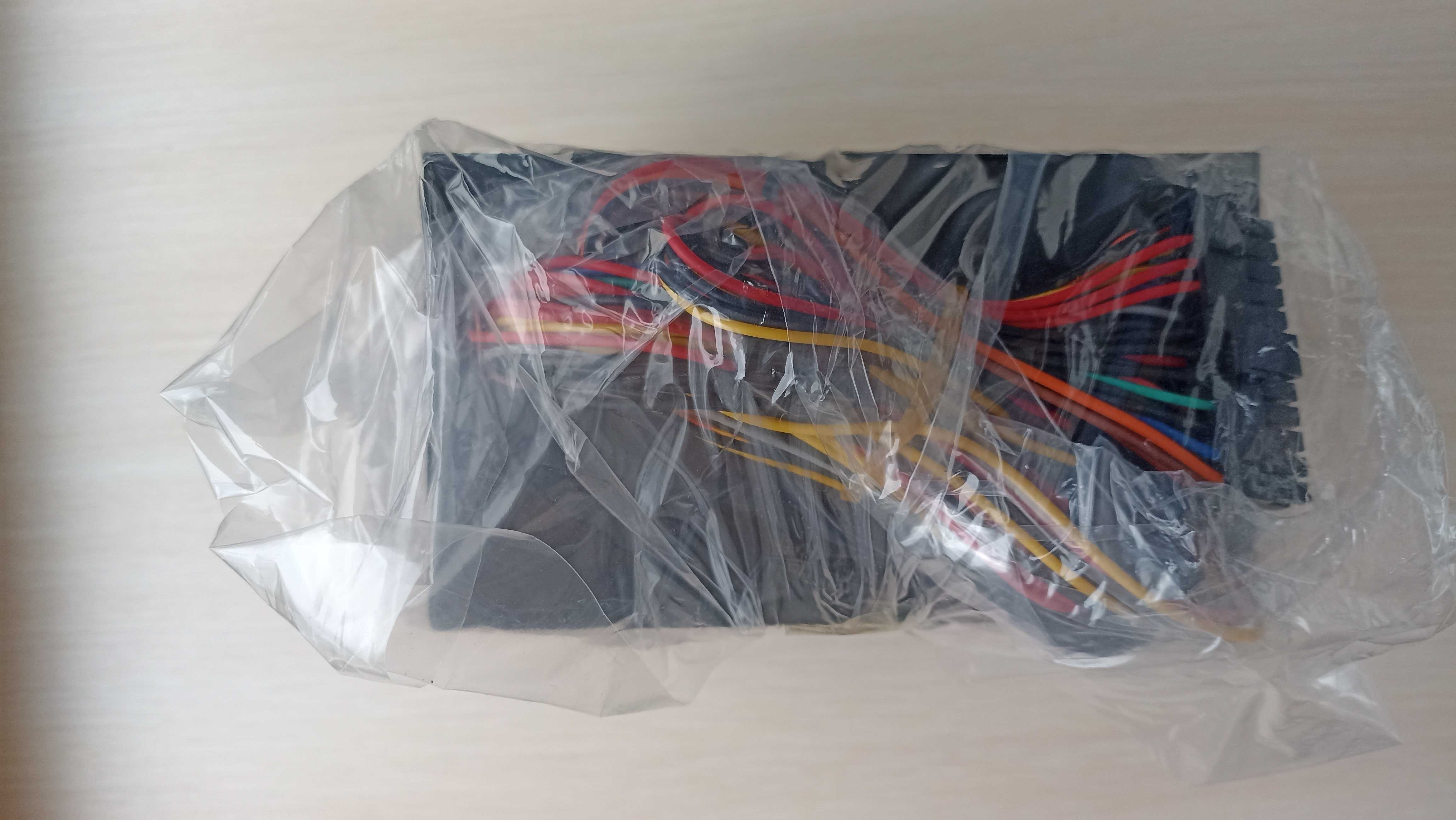 Блок живлення Vinga 400W (VPS-400A-120) новий