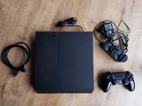 PlayStation 4 / 1 TB 2 Pady Ładowarka 8 Gier