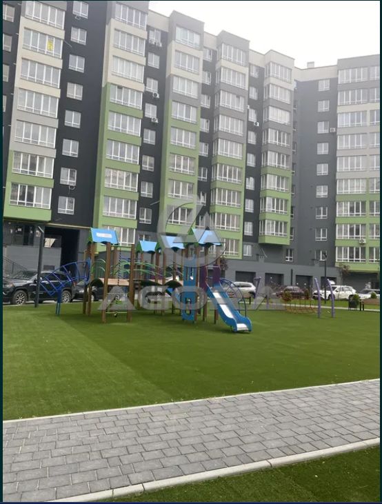 Продається трикімнатна квартира в ЖК Міленіум