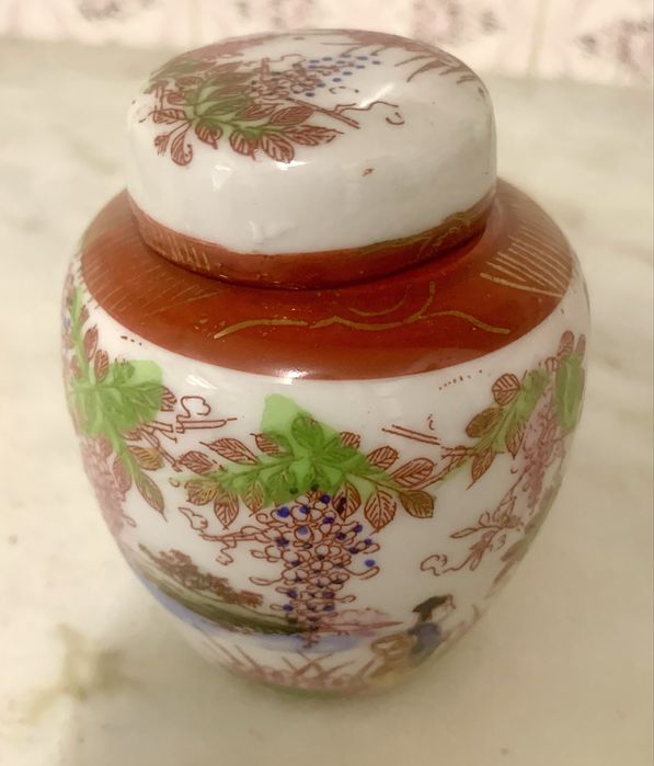 pote asiático (ginger jar)