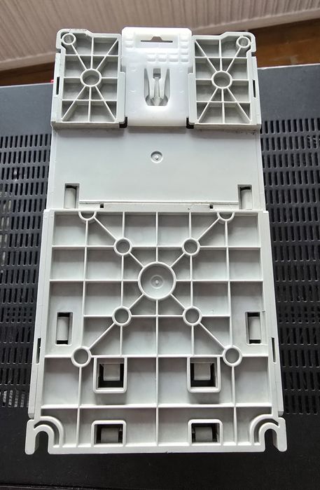 Falownik LG M100 0.75 kW, 230V, jednofazowy, NOWY