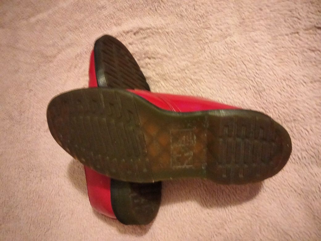 Dr Martens 10084 Red 38 oksfordy skóra