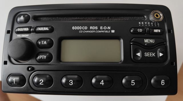 Radio Ford 6000CD + kod i AUX / Mondeo Focus Fiest