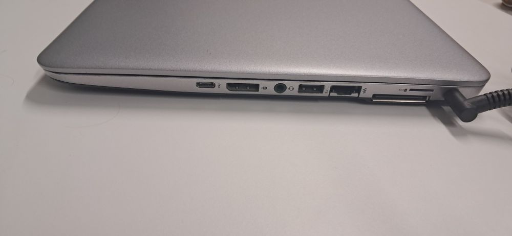 Portátil HP elitebook 745 G4