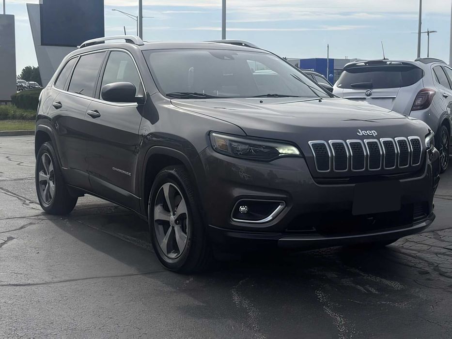 Jeep Cherokee      2019
