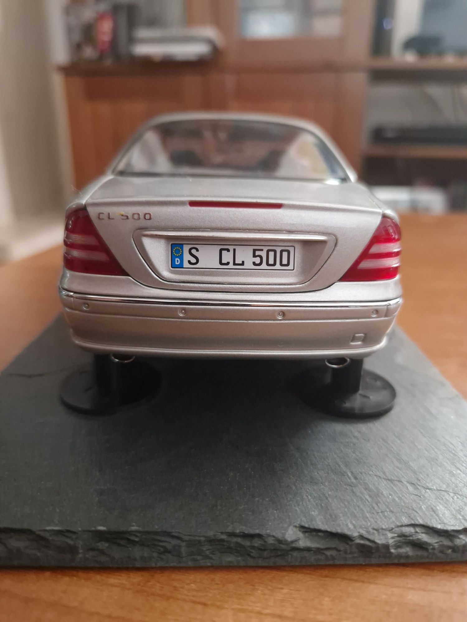 Mercedes CL500 1/18 da AUTOart