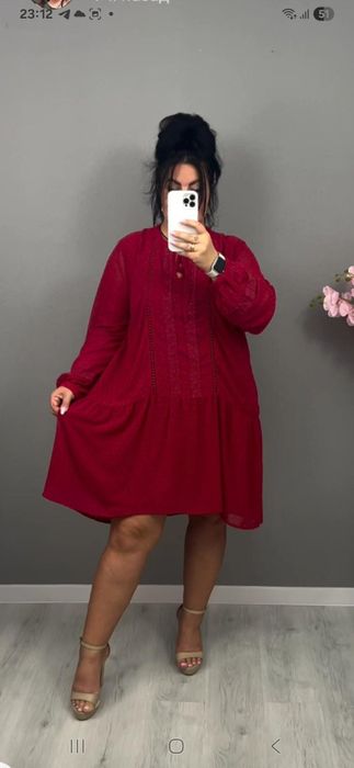 Продам жіночу сукню, великого розміру)