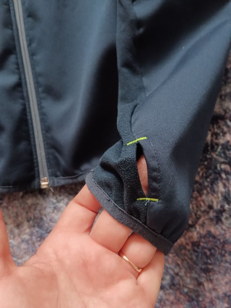 Куртка Nike 10-12 років