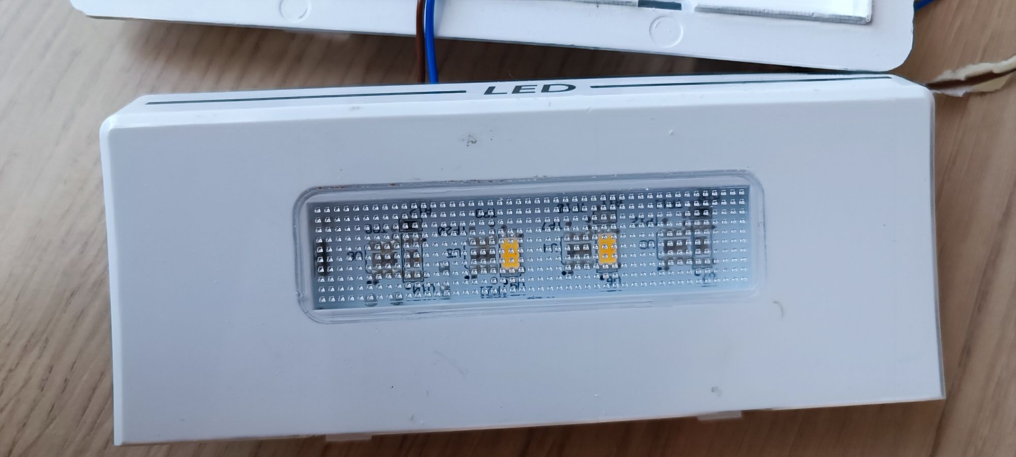 Lampka LED do lodówki Whirlpool WBA