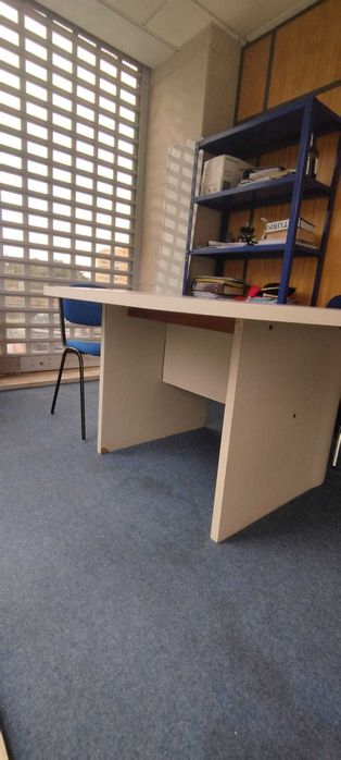 Mesa de Reuniões / Meeting Table