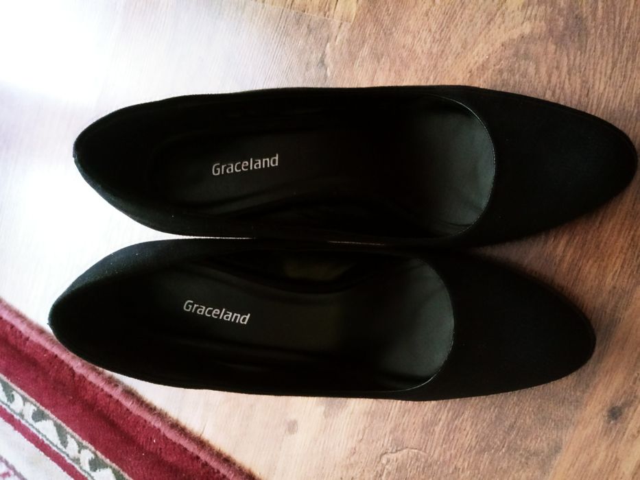 Czarne  szpilki rozmiar 37