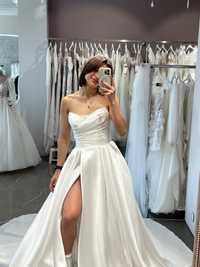 Весільна сукня Rara Avis IONA