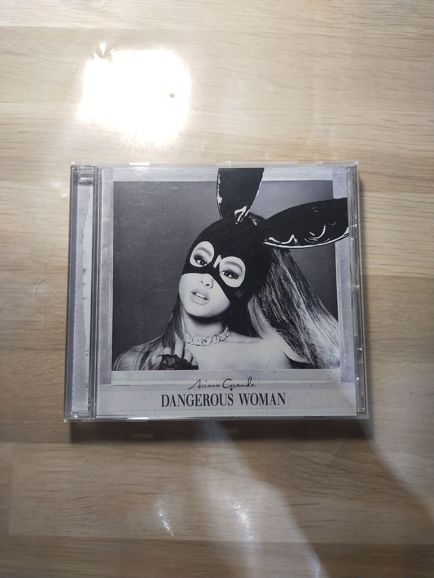 Płyta Ariana Grande Dangerous Woman