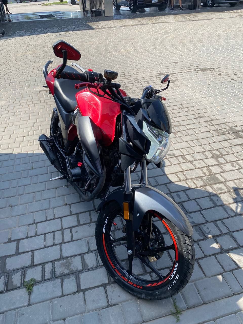 Продам мотоцикла geon cr6z