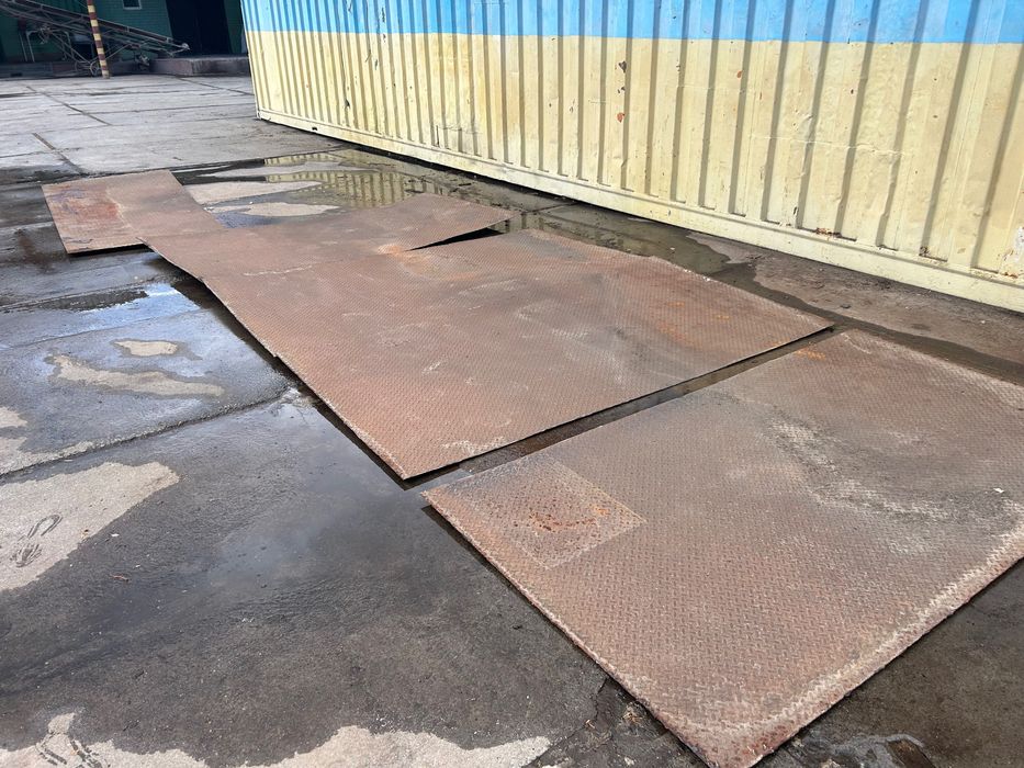 Металевий профнастил б/в