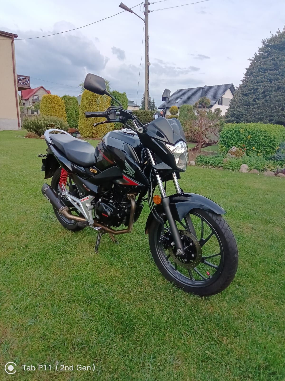 HONDA CB125F 125 w bardzo dobrym stanie Tłumik ARROW