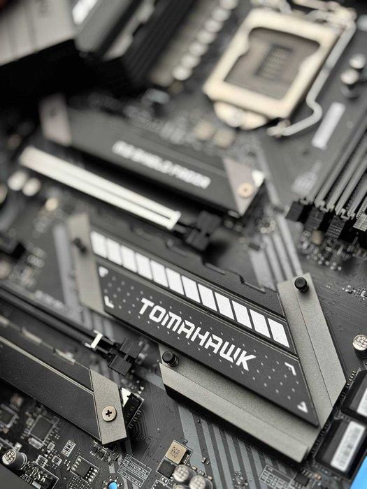 Материнська плата ТОП MSI MAG Z390 Tomahawk s1200 под ремонт