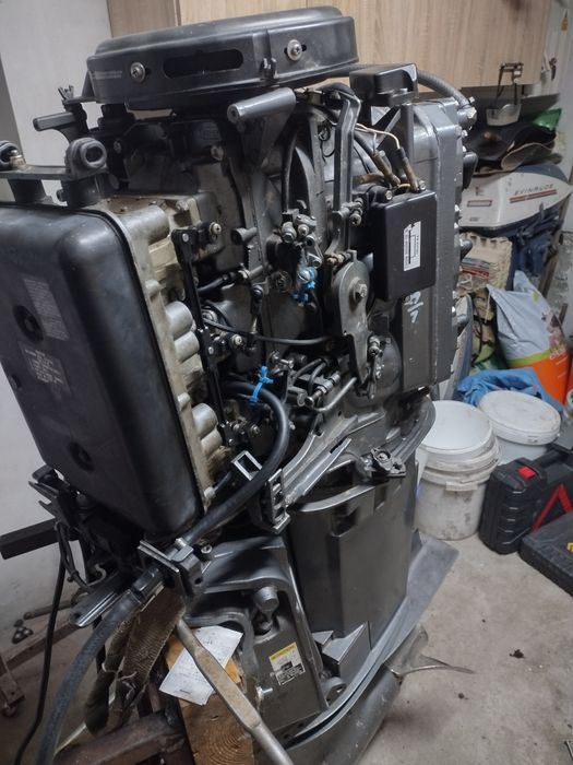 Silnik zaburtowy Mariner V6