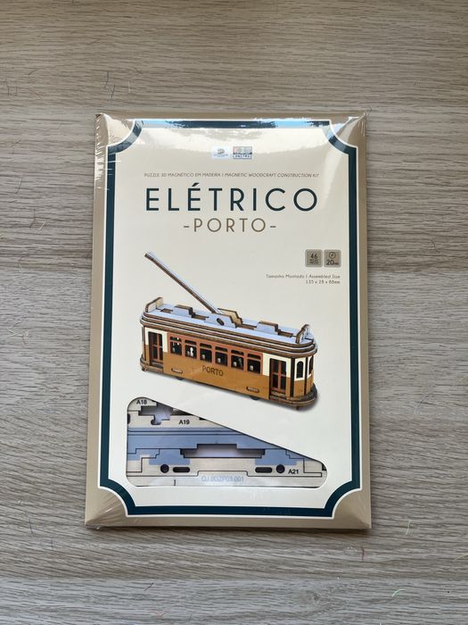 Puzzle 3D magnético em madeira