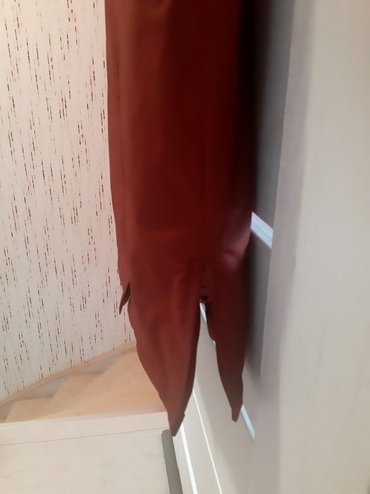 Płaszcz sportowy midi,  kolor kasztanowy