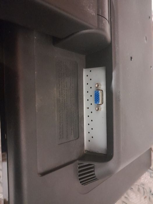 Monitor LG flatron