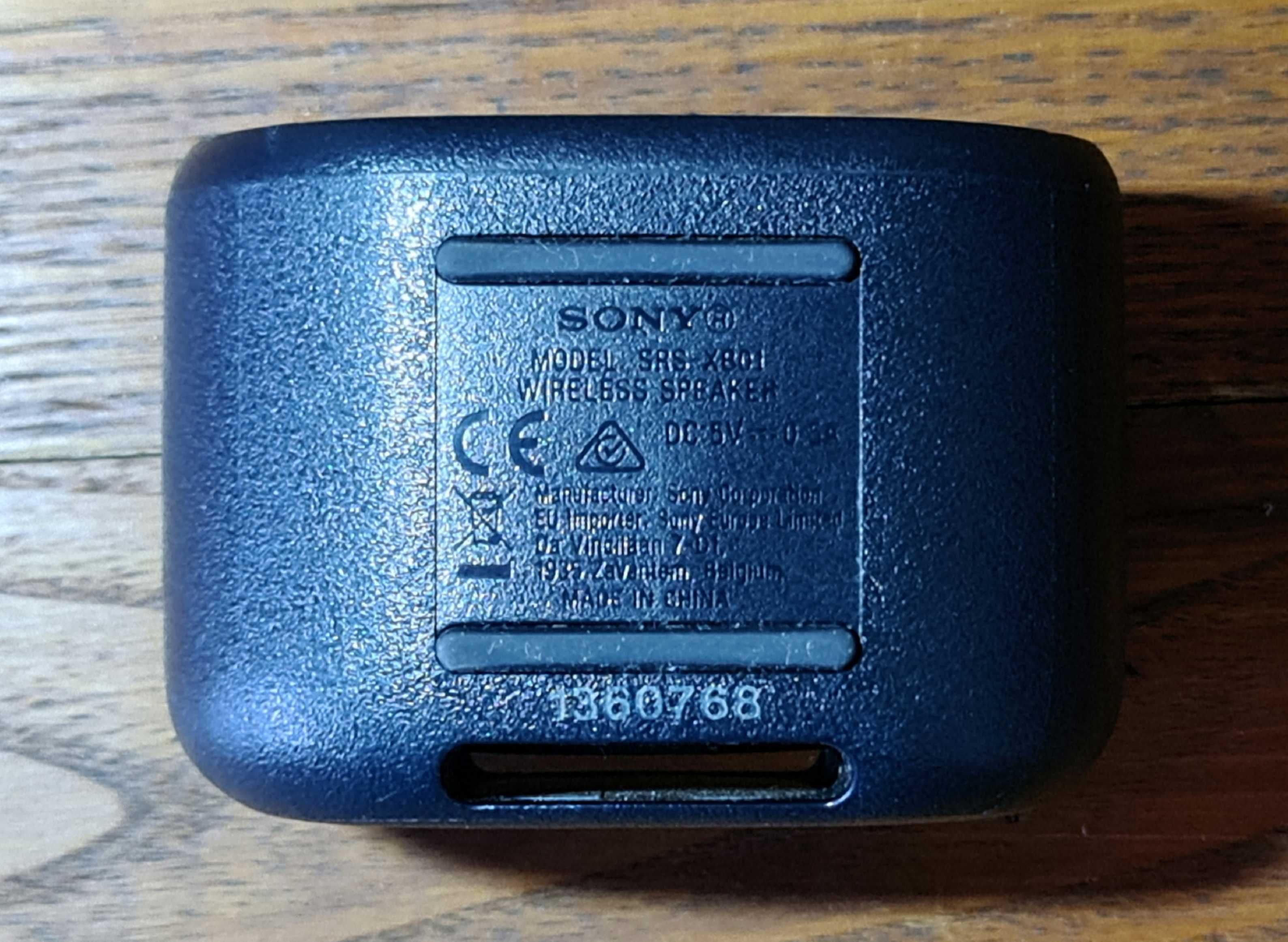 Coluna Portátil Bluetooth Sony SRS-XB01